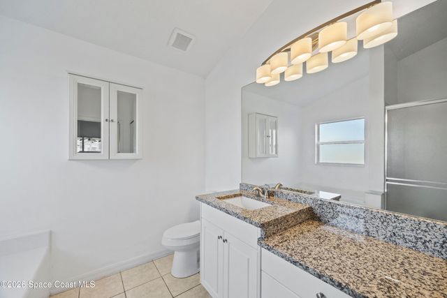 2140 Chinaberry Circle SE, Palm Bay, FL 32909