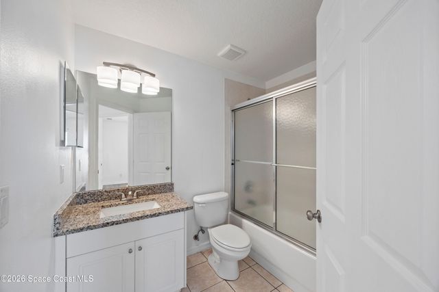 2140 Chinaberry Circle SE, Palm Bay, FL 32909