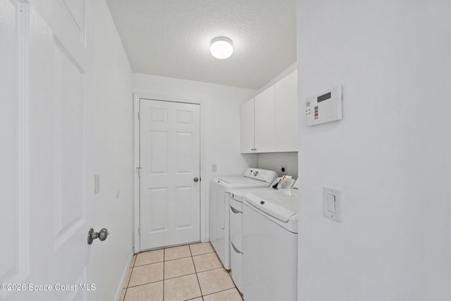 2140 Chinaberry Circle SE, Palm Bay, FL 32909