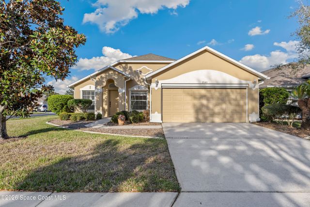 2140 Chinaberry Circle SE, Palm Bay, FL 32909