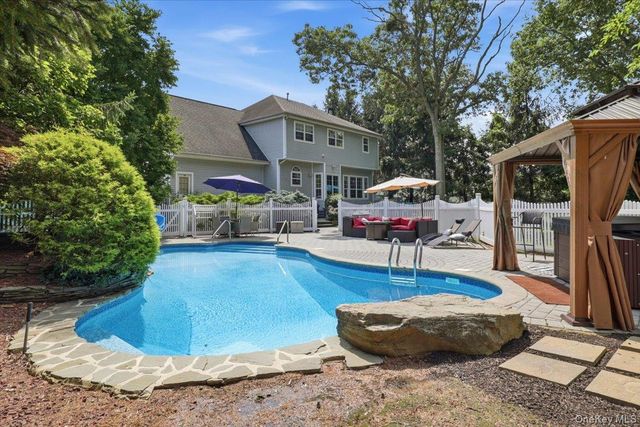 48 Province Drive, South Setauket, NY 11720
