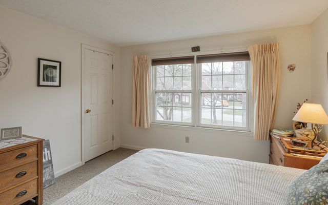 110 Arch St Apt 42, Keene, NH 03431