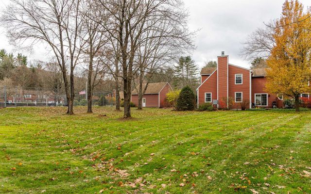 110 Arch St Apt 42, Keene, NH 03431