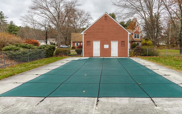 110 Arch St Apt 42, Keene, NH 03431