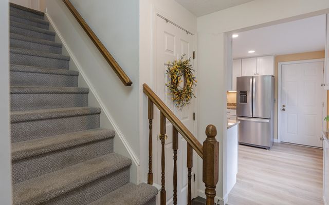 110 Arch St Apt 42, Keene, NH 03431