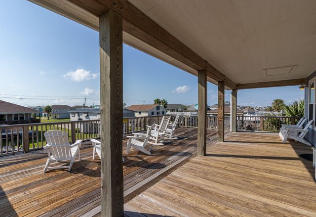 21815 Matagorda Drive, Galveston, TX 77554