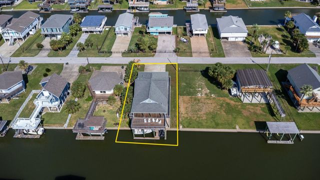 21815 Matagorda Drive, Galveston, TX 77554