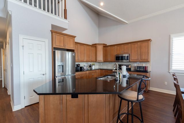 21815 Matagorda Drive, Galveston, TX 77554