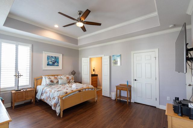 21815 Matagorda Drive, Galveston, TX 77554