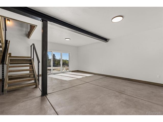141 N Aspen St, Alma, CO 80420