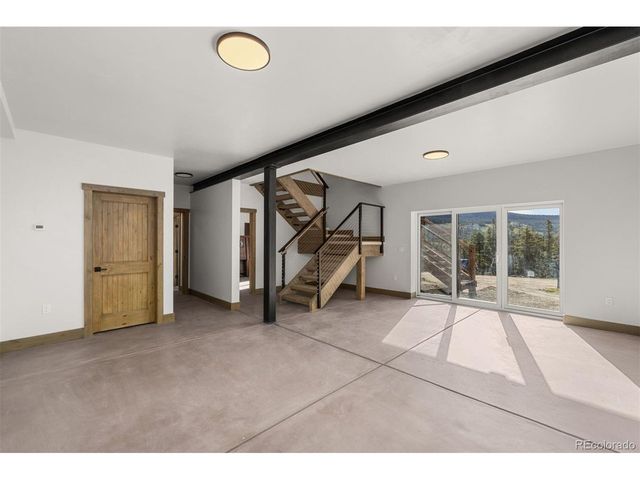 141 N Aspen St, Alma, CO 80420