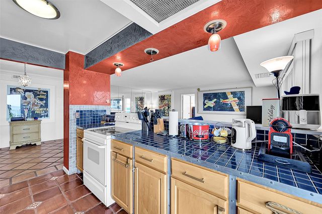 2841 N Ocean Blvd 1801, Fort Lauderdale, FL 33308