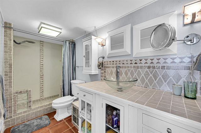 2841 N Ocean Blvd 1801, Fort Lauderdale, FL 33308