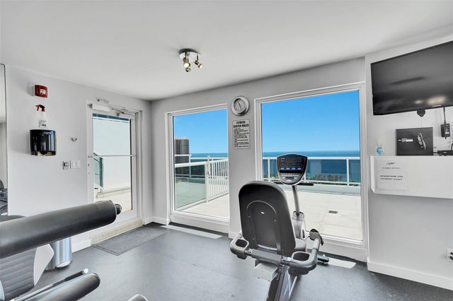 2841 N Ocean Blvd 1801, Fort Lauderdale, FL 33308