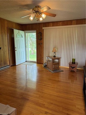 455 Cave Road, Dobson, NC 27017