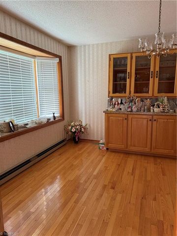 455 Cave Road, Dobson, NC 27017