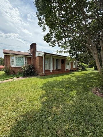 455 Cave Road, Dobson, NC 27017