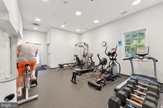 2330 14TH ST N #408, Arlington, VA 22201