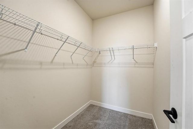 1165 Prairie Village Court, Waukee, IA 50263