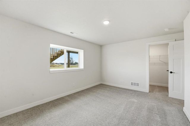 1165 Prairie Village Court, Waukee, IA 50263