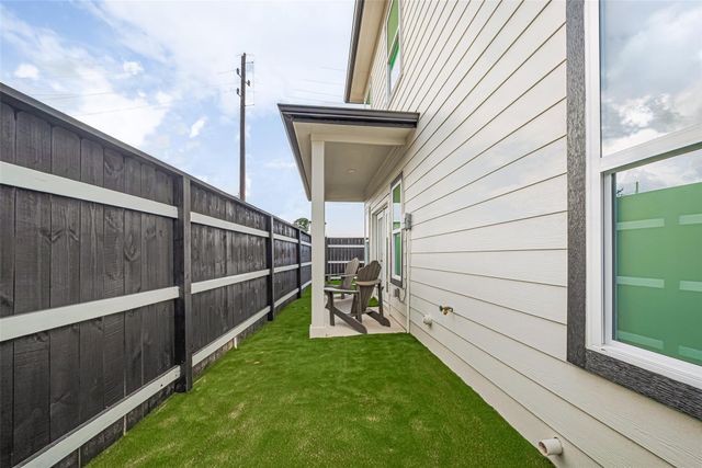 1106 New Jordan Lane, Cypress, TX 77429