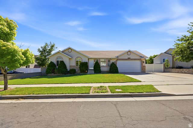 14053 S LOWE PEAK DR, Riverton, UT 84096