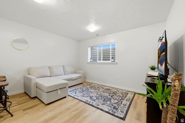 14053 S LOWE PEAK DR, Riverton, UT 84096