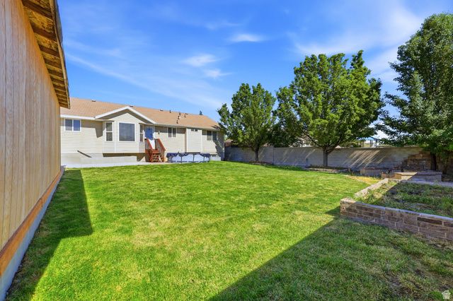 14053 S LOWE PEAK DR, Riverton, UT 84096