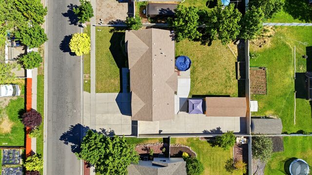 14053 S LOWE PEAK DR, Riverton, UT 84096