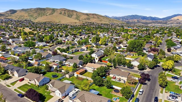 14053 S LOWE PEAK DR, Riverton, UT 84096