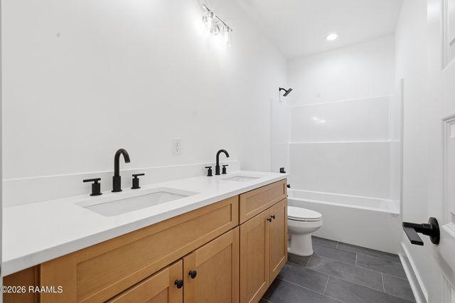 111 Stapleton Drive, Carencro, LA 70520