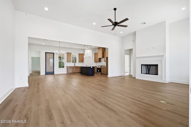 111 Stapleton Drive, Carencro, LA 70520