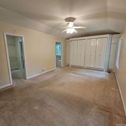 127 Cifuentes Way, Hot Springs Village, AR 71909