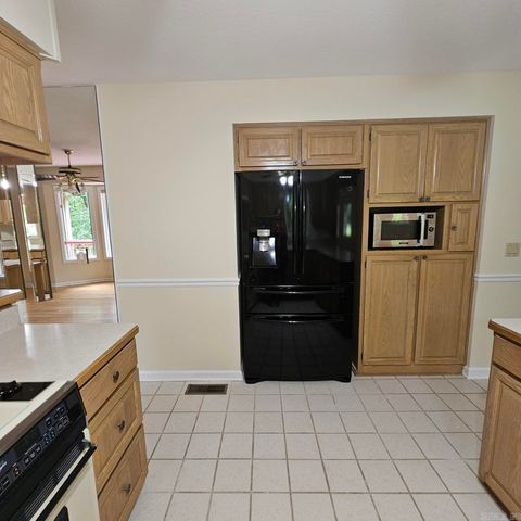 127 Cifuentes Way, Hot Springs Village, AR 71909