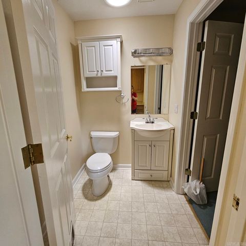 127 Cifuentes Way, Hot Springs Village, AR 71909