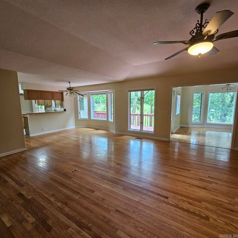 127 Cifuentes Way, Hot Springs Village, AR 71909