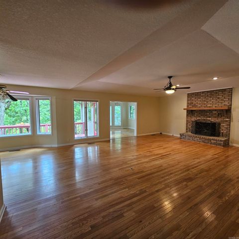 127 Cifuentes Way, Hot Springs Village, AR 71909