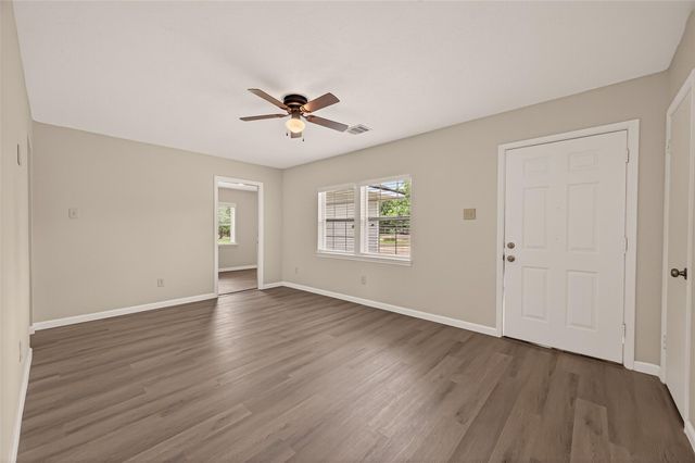 14022 Rosecrest Drive, Houston, TX 77045