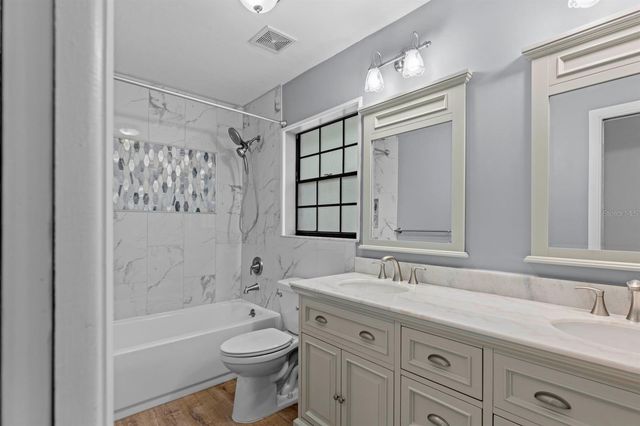 2550 NW 54TH BOULEVARD, Gainesville, FL 32653