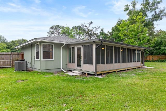2550 NW 54TH BOULEVARD, Gainesville, FL 32653