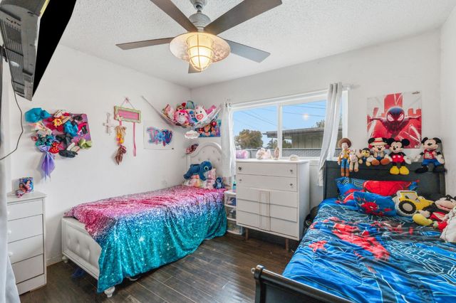 208 S Hughes Avenue, Fresno, CA 93706