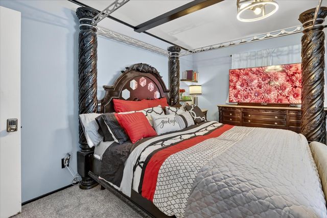 2138 E Whittemore Avenue, Burton, MI 48529