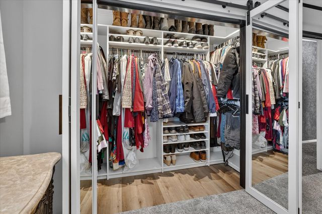 2138 E Whittemore Avenue, Burton, MI 48529