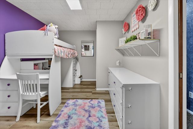 2138 E Whittemore Avenue, Burton, MI 48529