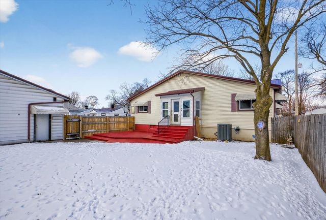 2138 E Whittemore Avenue, Burton, MI 48529