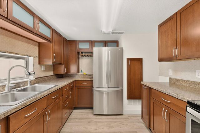 3501 Juan Tabo Boulevard NE H3, Albuquerque, NM 87111