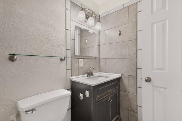 3501 Juan Tabo Boulevard NE H3, Albuquerque, NM 87111