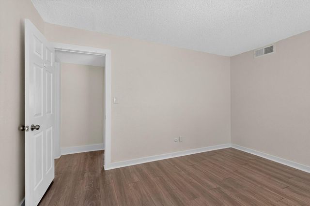 3501 Juan Tabo Boulevard NE H3, Albuquerque, NM 87111