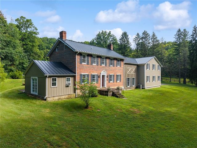 513 Austraw Rd, Ligonier Twp, PA 15658