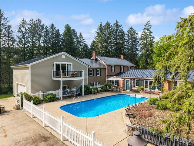 513 Austraw Rd, Ligonier Twp, PA 15658